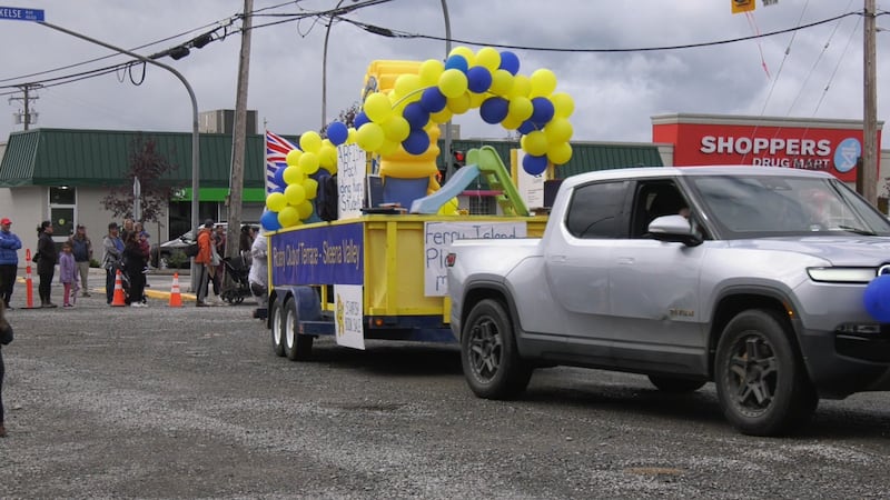 Riverboat Days Parade draws sizable crowd once again