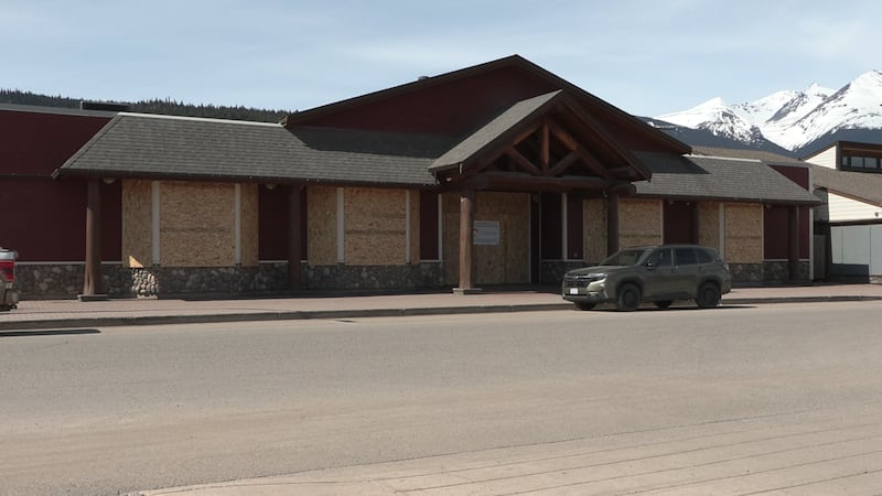 Smithers working on turning old Heartstrings building into new library