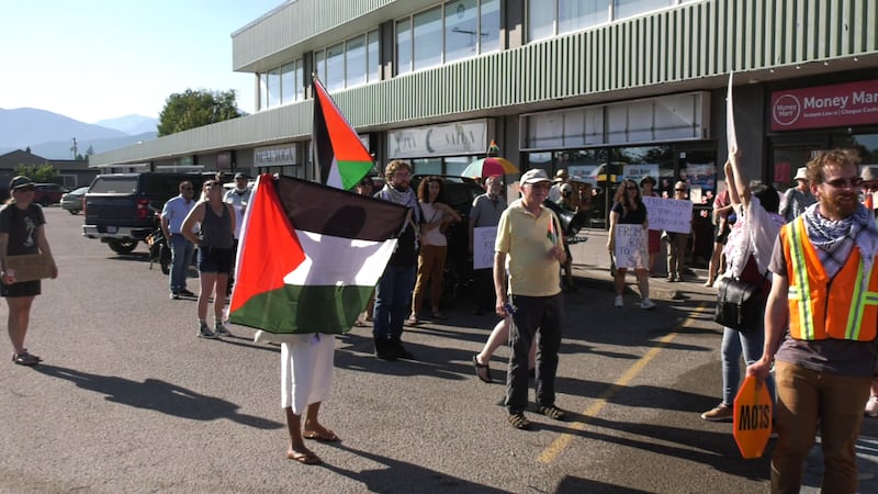 Community Dinner in Terrace Supports Gaza Relief Efforts