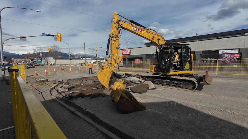 Road Teardown at Lakelse Avenue Begins, Businesses concerned for short term