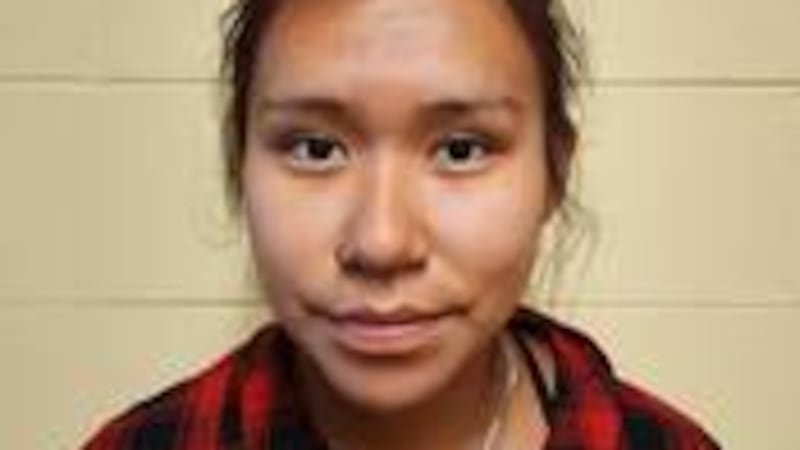 Houston RCMP seeking wanted woman