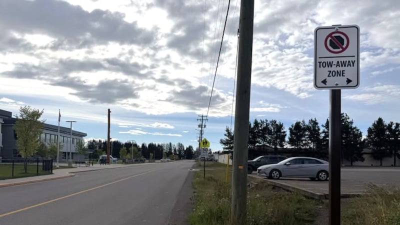 Smithers creates new tow zone near local School