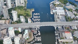 Staff recommend Vancouver ‘scale back’ work on suicide-prevention fencing on Granville Street Bridge
