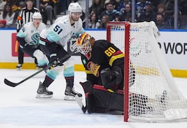Seattle Kraken thump Vancouver Canucks 5-2
