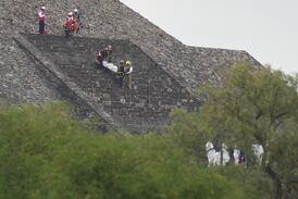 Canadian tourist killed, another injured after gunman opens fire at Mexico pyramids