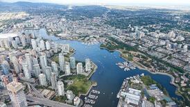 41-year-old charged after witness intervened in Vancouver purse snatching, police say