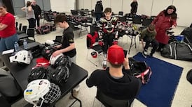 Nova Scotia community rallies to support Newfoundland hockey players who lost their gear