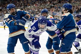 Goldeneyes finish inaugural season with 4-3 overtime win over Frost