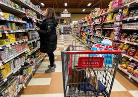 Toronto may have bitten off more than it can chew with city-run grocery plan: experts