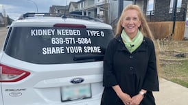 Woman in need of kidney turns to unorthodox advertising