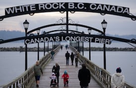 More temperature records fall across B.C. as warm weather persists